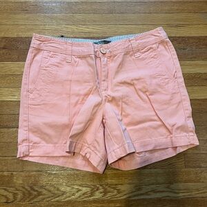 Natural reflections pink cargo shorts